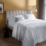 Colcha de Cama Petit Pois Branco Extra King Buddemeyer